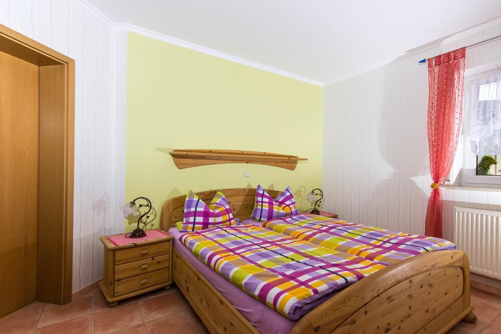 Gaestehaus Ehses Bernkastel-Kues Habitación foto